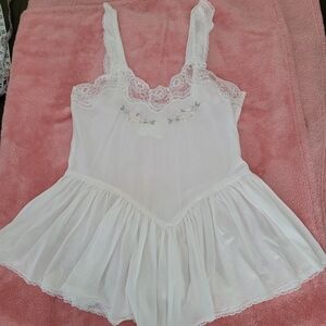 VTG VICTORIA'S SECRET 100% Cotton Lace Embroidered Teddy **see measurments